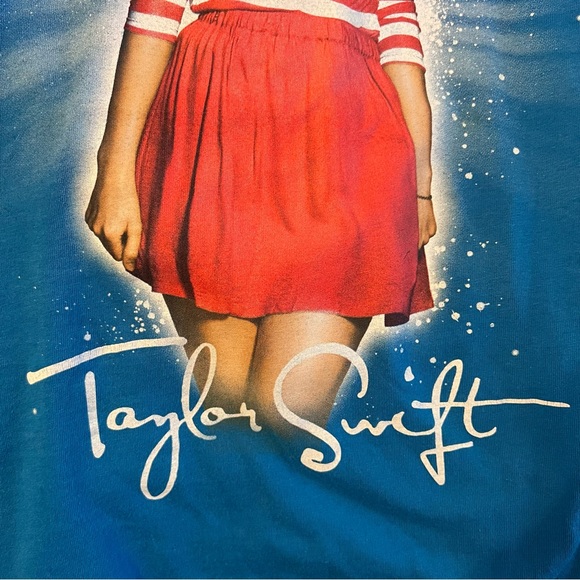 Rare 2011 Speak Now World Tour Taylor Swift T-Shirt - Picture 7 of 10